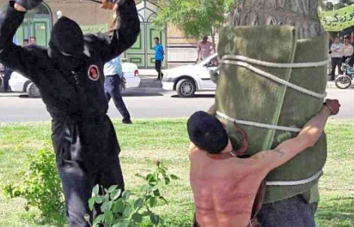 iran-flogging Young man flogged 80 times for drinking alcohol as a child