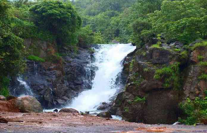nivali-waterfall