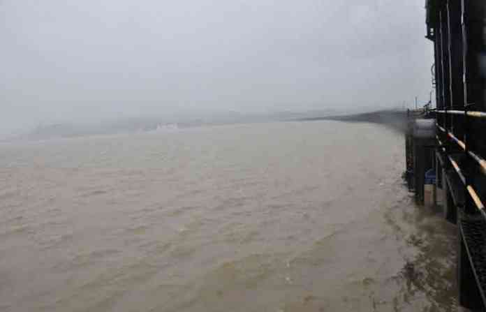 khadakwasla dam water khadakwasla dam water