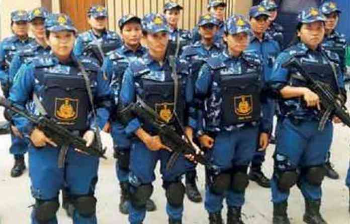 lady-comando
