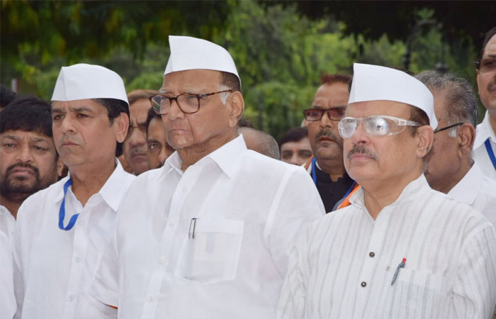 sharad-pawar-and-tariq-anwa