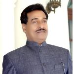 आमदार दिलीप सोपल यांच्या बंगल्यावर पेटते फटाके टाकले; झाडे जळाली, बार्शीत भीतीचे वातावरण