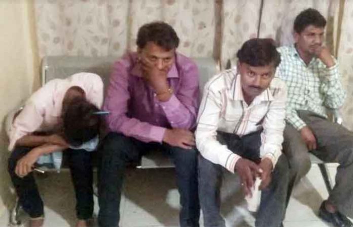 parbhani-bogus-journalist