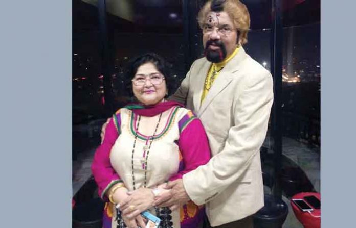 anil-thatte-and-wife