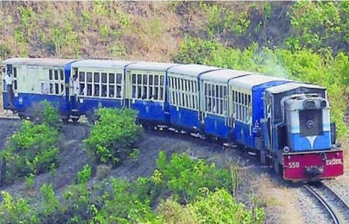 matheran-toy-train