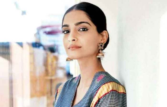 sonam-kapoor sonam-kapoor