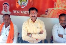 स्ट्राँग रूमला आमदारानेही लावली स्वतःची सुरक्षा