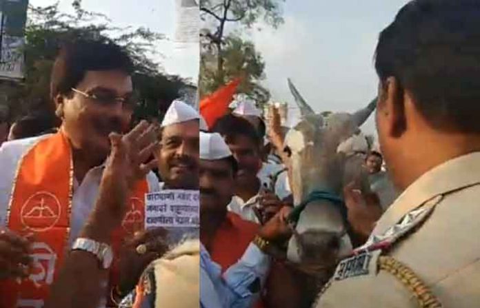shiv-sena-protest-ram-shinde