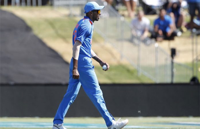 pandya-after-stunning-catch