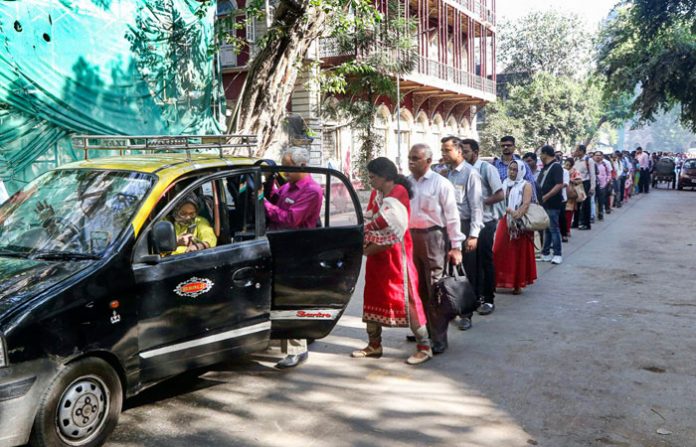 queue-for-taxi