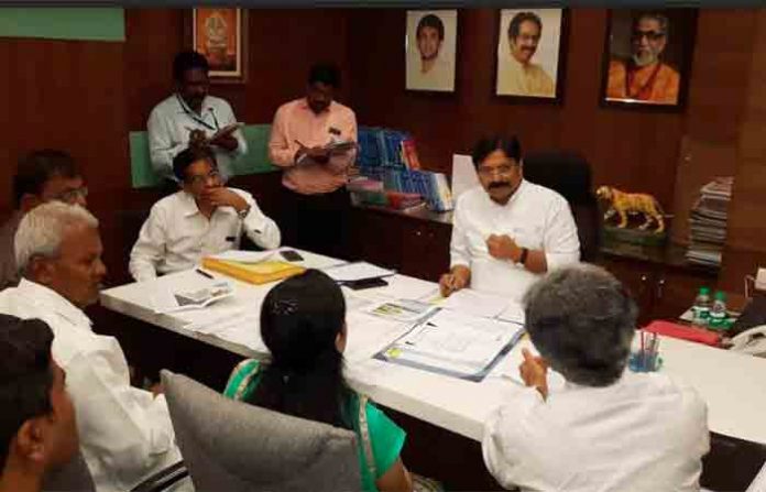 ravindra-waikar-meeting