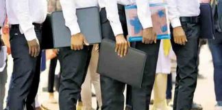 सामना अग्रलेख – वर्षभरात शून्य रोजगार, जरा आरशात पहा!
