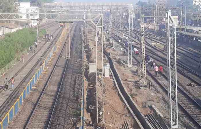 vasai-railway-track