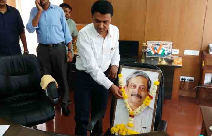 pramod-sawant-charge