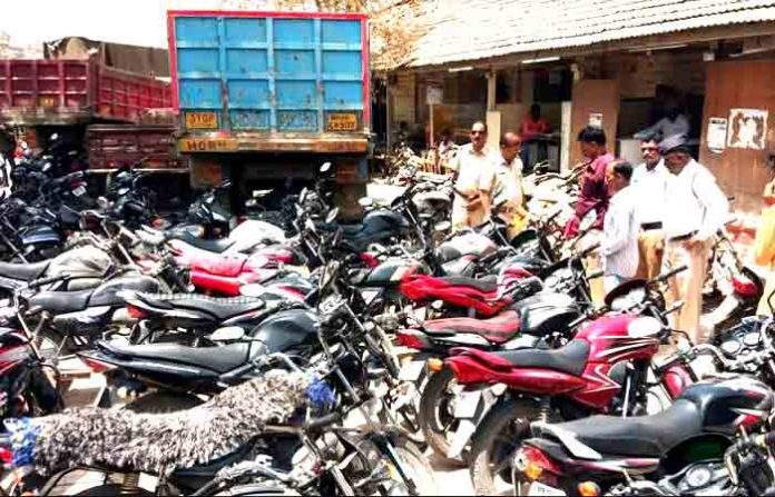 rahuri-two-wheeler