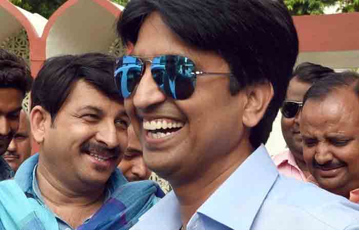 kumar-vishwas-manoj-tiwari