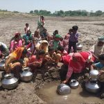 जव्हारच्या भागाडवासीयांच्या नशिबी खड्ड्यातील पाणी, तीन वेळा दुरुस्ती करूनही विहिरीला थेंबभर पाणी नाही