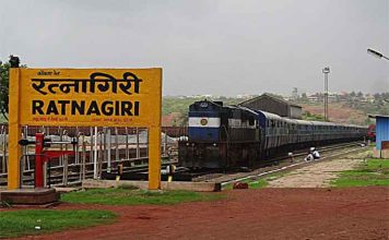 कोकण रेल्वेत हरवलेल्या 30 मुलांना पालकांपर्यंत पोहचवले; रेल्वे सुरक्षा बलाच्या ‘ऑपरेशन नन्हे फरीश्ते’ला यश ratnagiri-railway-station