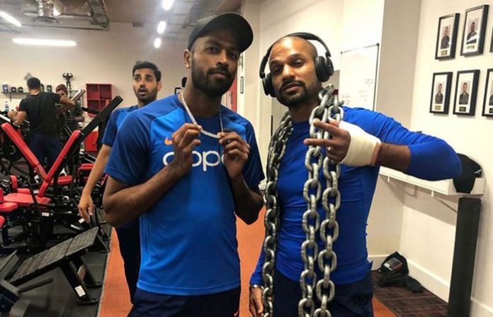 shikhar-dhawan-in-gym-with