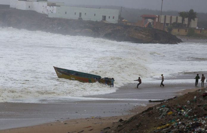 vayu-cyclone-boat