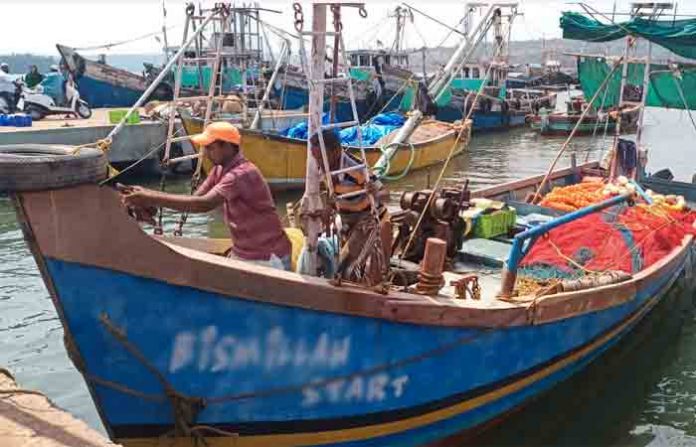 boat-seized0206