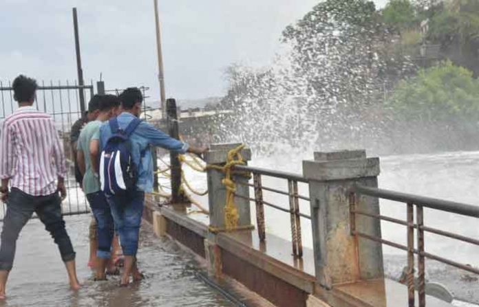 goa-sea-shore-new goa-sea-shore-new