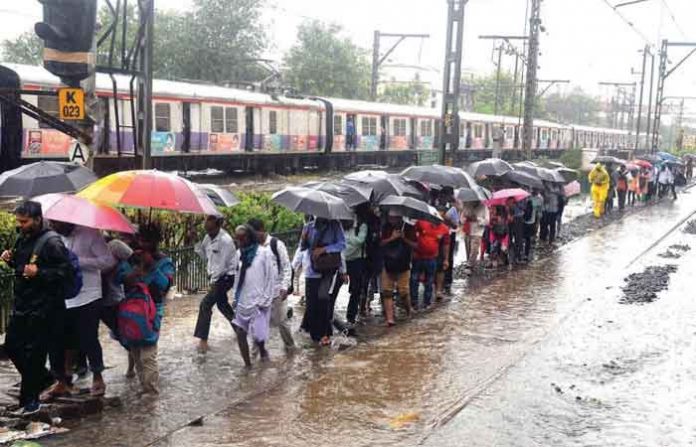 central-railway-rain central-railway-rain