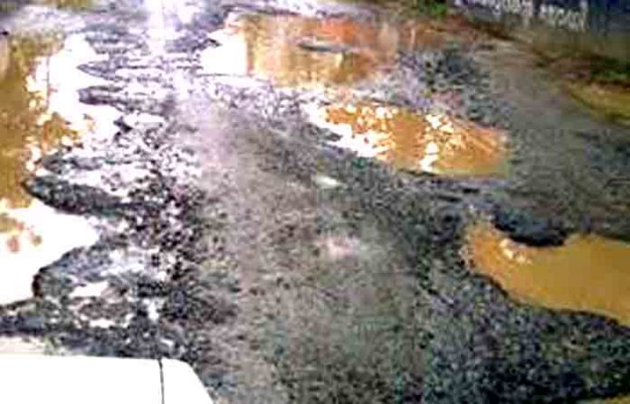 bad-road-in-parali