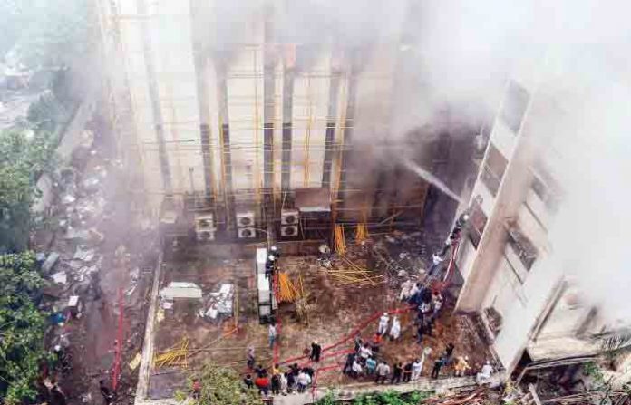 bandra-fire23