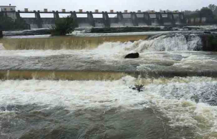khadakwasla-dam