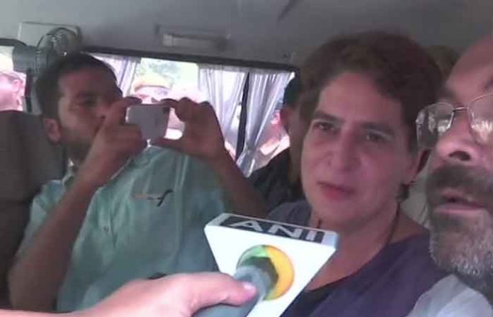 priyanka-gandhi-detained priyanka-gandhi-detained