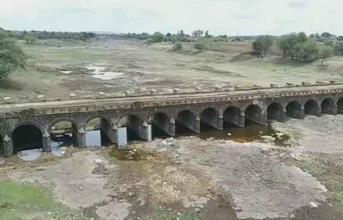 6-latur-photo-10
