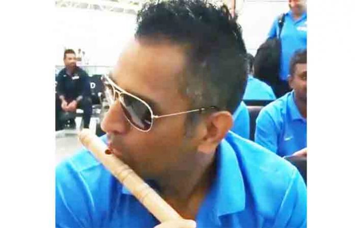 dhoni-1