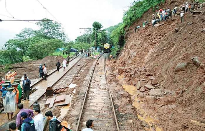 mumbai-pune-railway