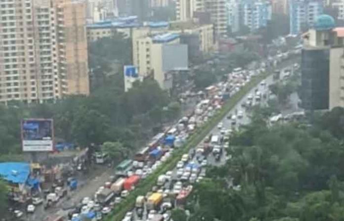 traffic-jam-in-ghodbunder-r traffic jam in ghodbunder road
