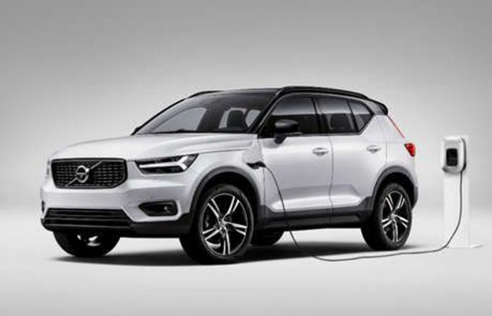 volvo-xc40-hybrid-1