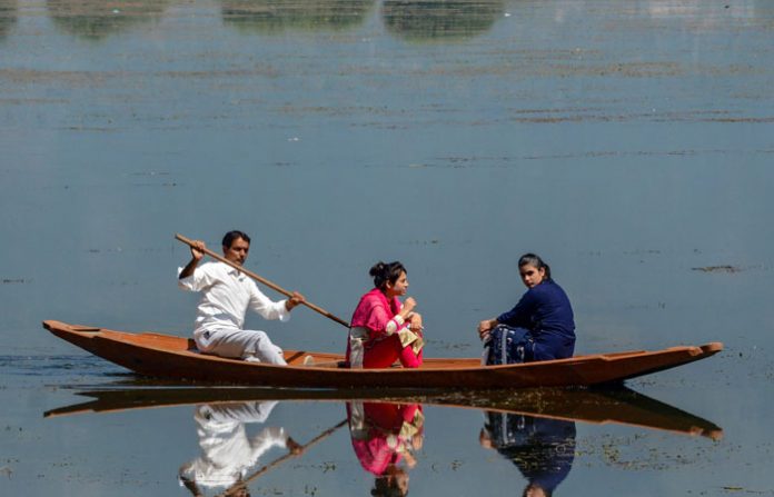 jammu-kashmir-shikara