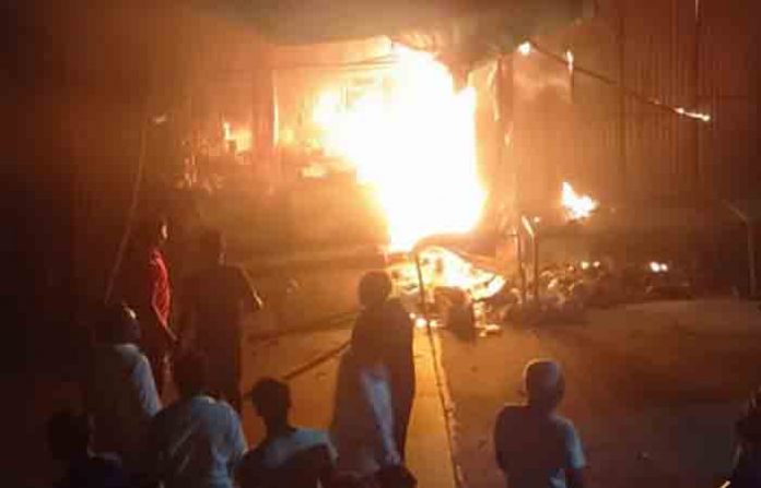 kanifnath-temple-shops-fire kanifnath-temple-shops-fire