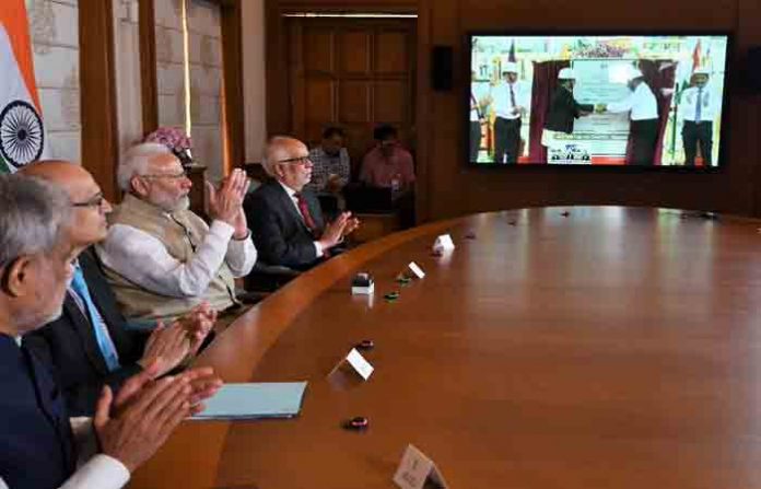 pm-modi-piple-line-innagrau