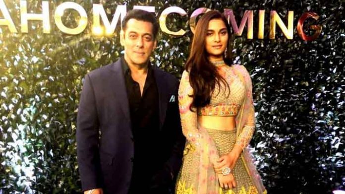 salman-sai-manjrekar-1 salman-sai-manjrekar-1