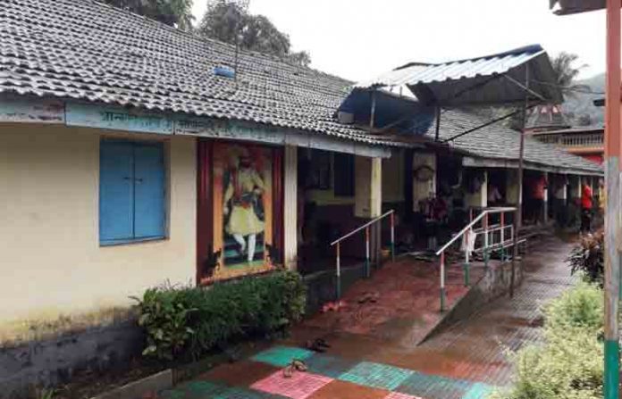 shringarpur-school