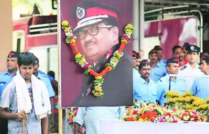 sunil-nesarikar-funeral