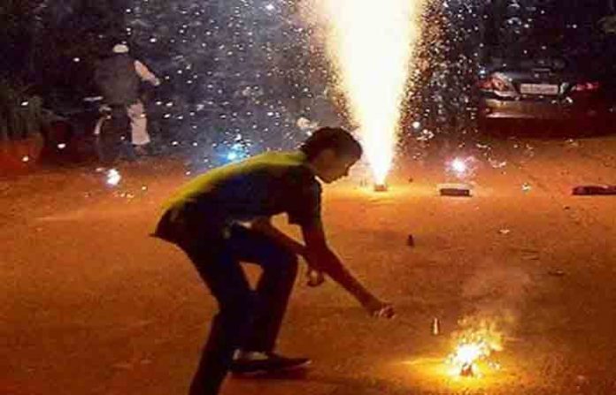 firecrack-3