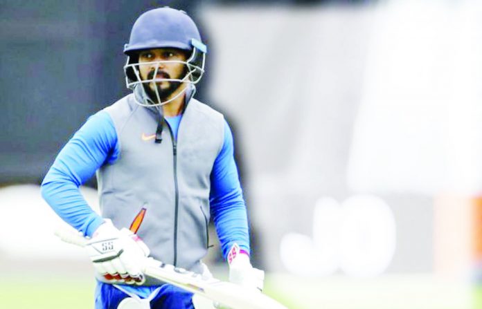 kedar-jadhav-11-22