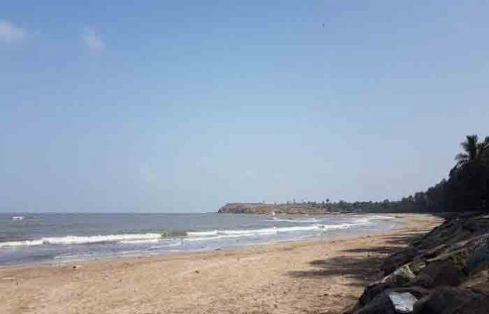 manori-beach