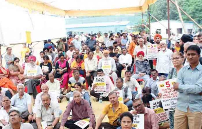 pmc-bank-protest-n