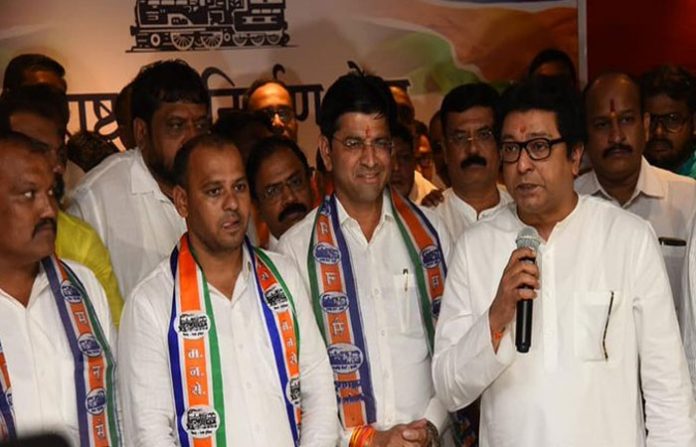 raj-thackrey