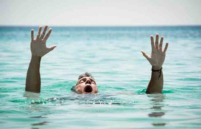 drown