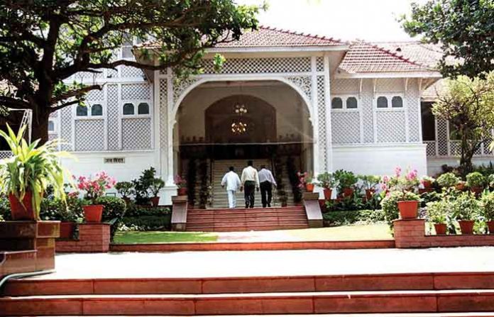 mumbai-raj-bhavan-governor mumbai raj bhavan governor house