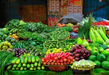 पितृपक्षापाठोपाठ नवरात्र.. भाज्यांनी भाव खाल्ला; वाटाणा, गवार, भेंडीचे दर दुप्पट वाढले